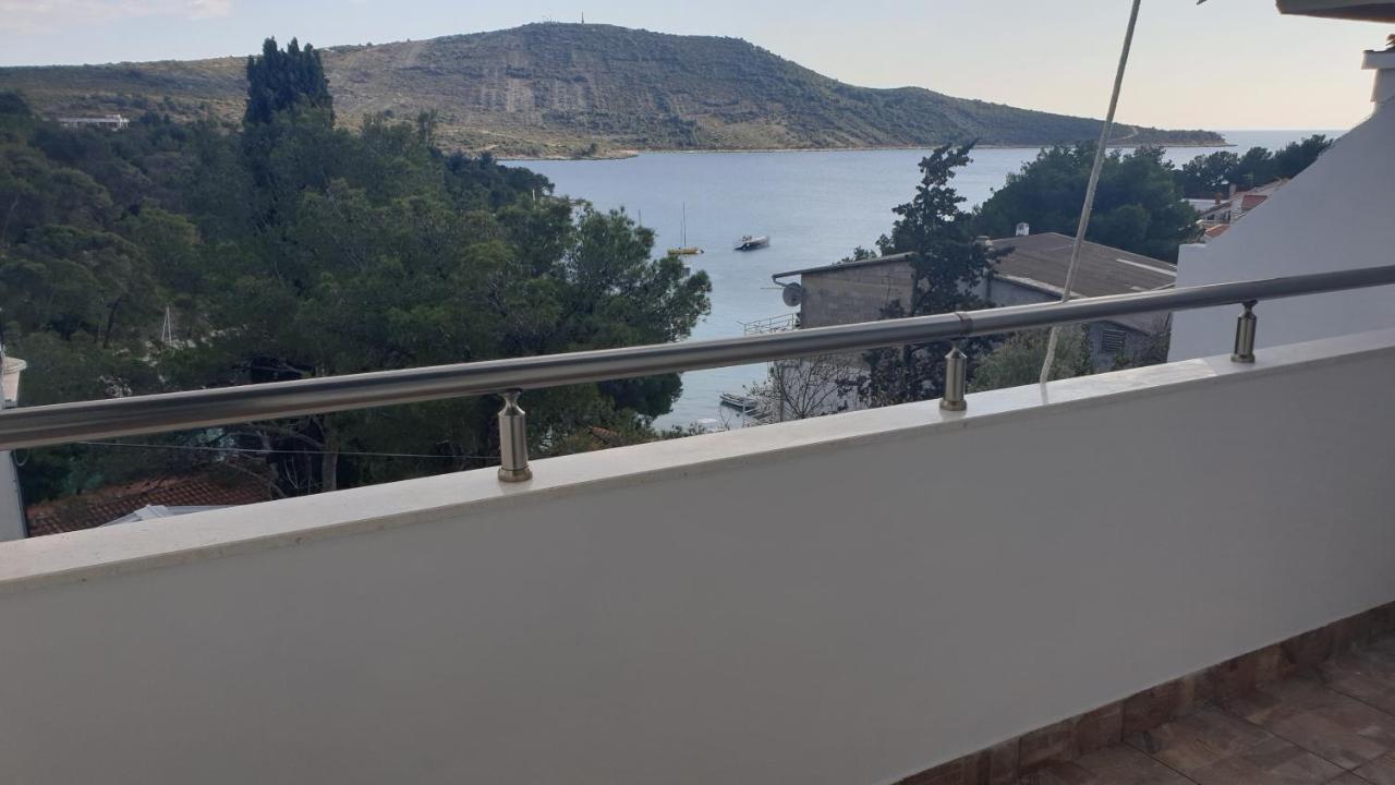 Apartman Pobuk Primošten Buitenkant foto