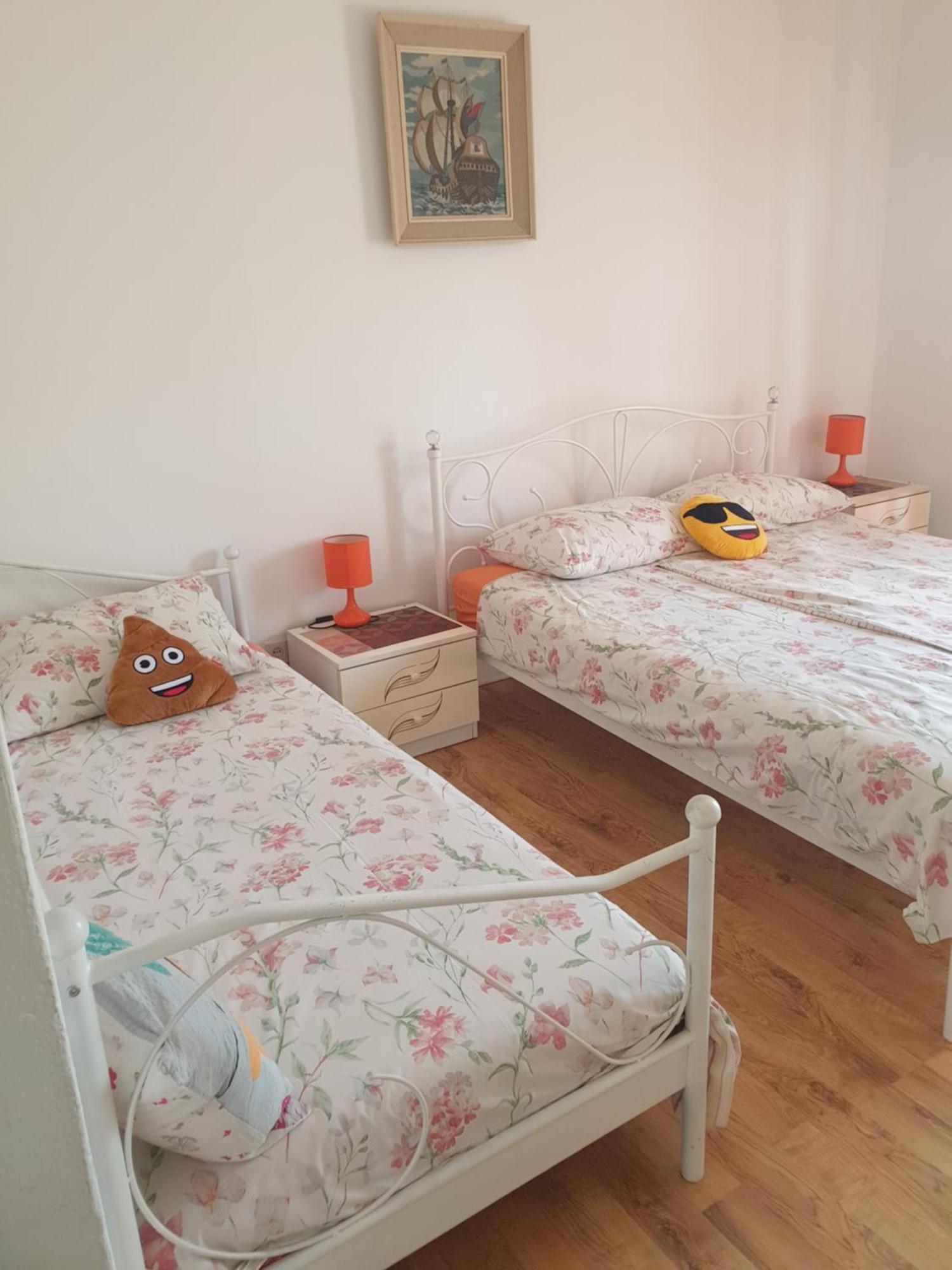 Apartman Pobuk Primošten Buitenkant foto